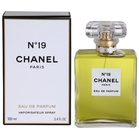 Chanel No.19 EDP Perfume